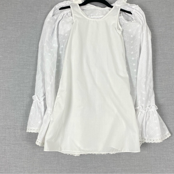 White Eyelet Christening Gown with Bonnet and Undershirt Vintage - Picture 3 of 11